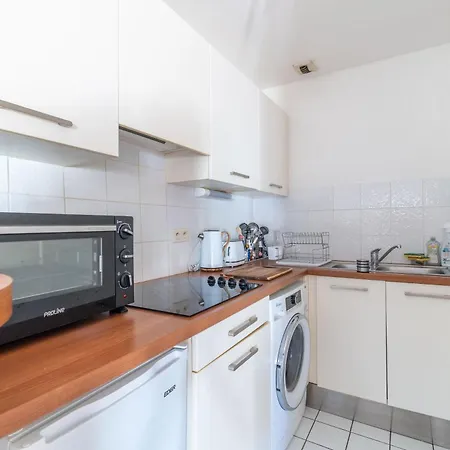 Bel Appartement Avec Cour Au Coeur De La Bastide Carcassonne Exterior foto