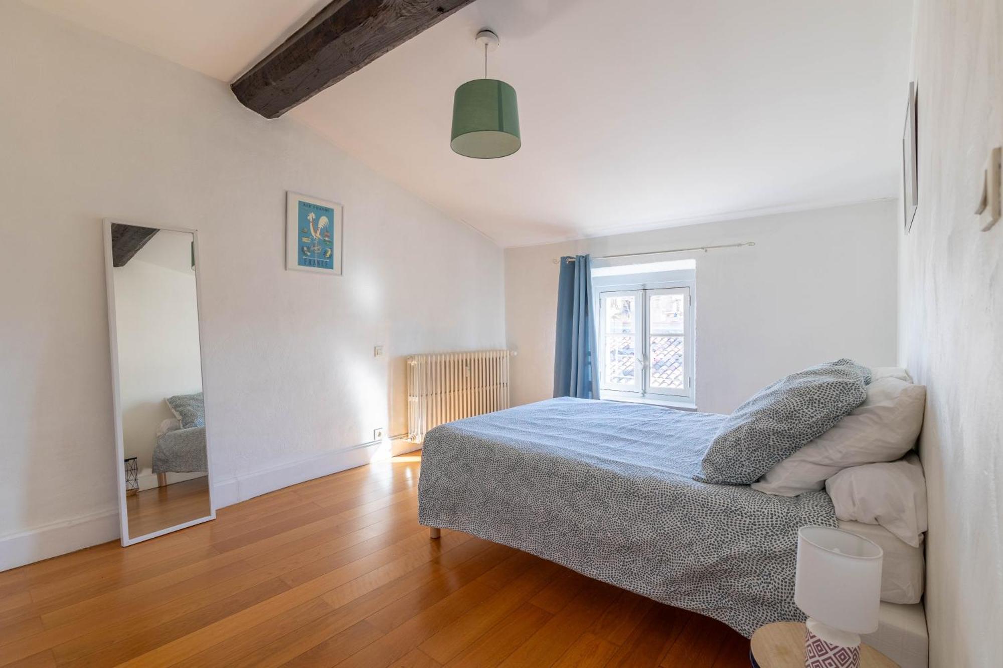 Bel Avec Cour Au Coeur De La Bastide Apartamento Carcasona